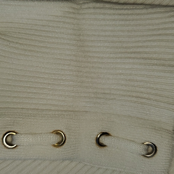 CACHE CROPPED CARDIGAN AND TANK TOP 2 pcs SET, EUC, SIZE MEDIUM - Picture 9 of 10